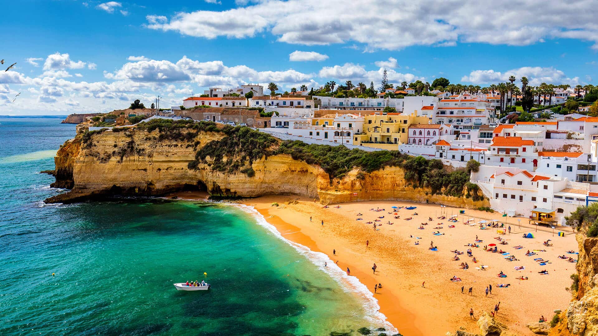 Weekly Deals: $699 – See Portugal in Fall: 6 Nights incl. Flights & Train